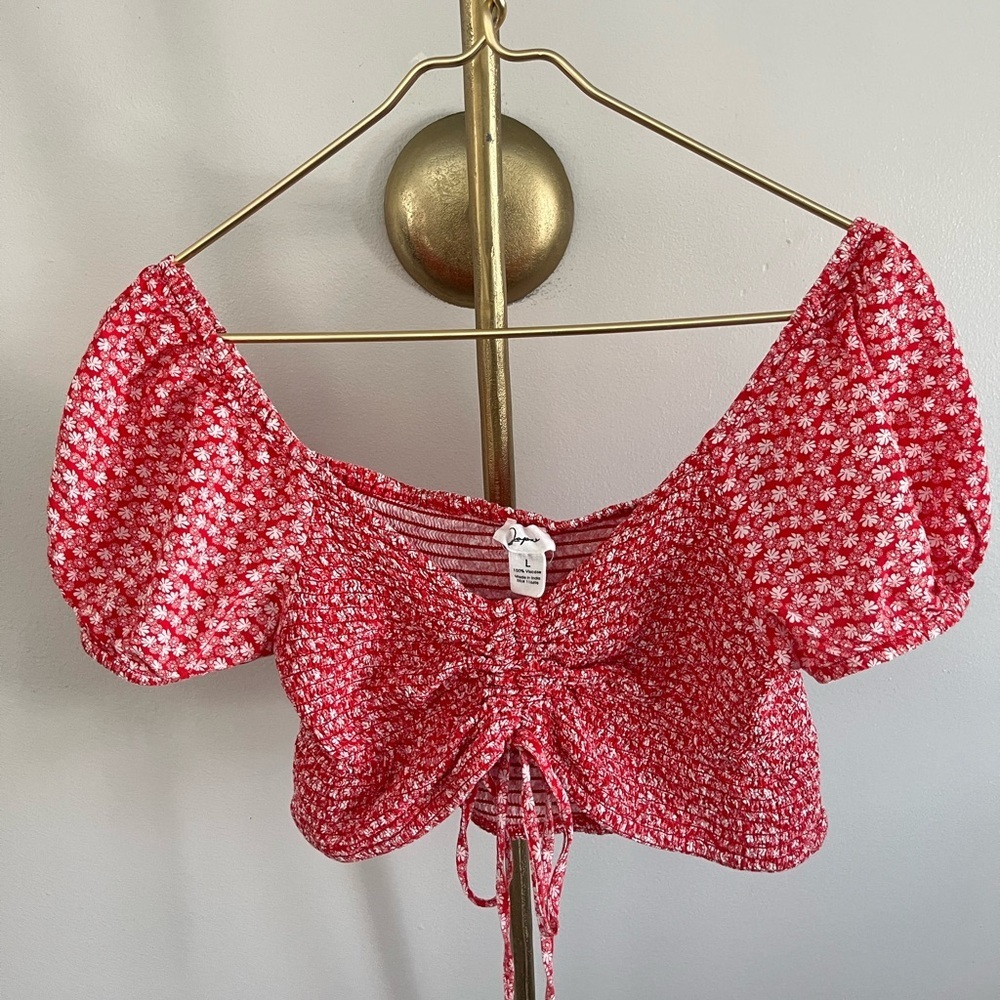 Japna romantic Red Floral Puff Sleeve Crop Top